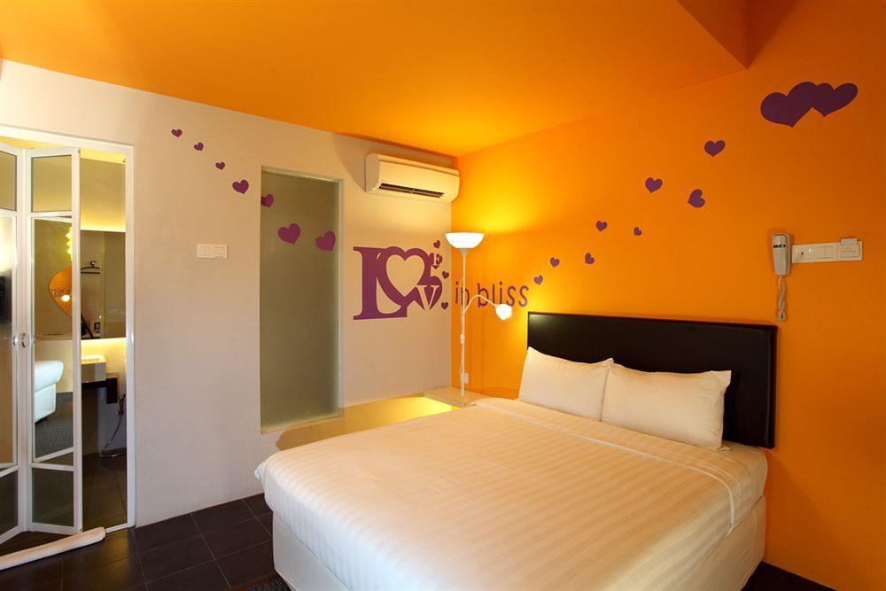 Bliss Boutique Hotel Джохор-Бару Экстерьер фото