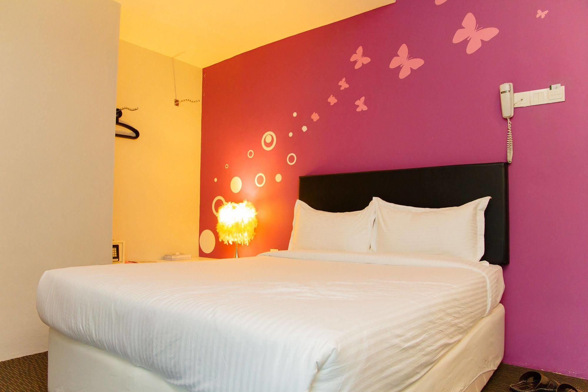 Bliss Boutique Hotel Джохор-Бару Экстерьер фото