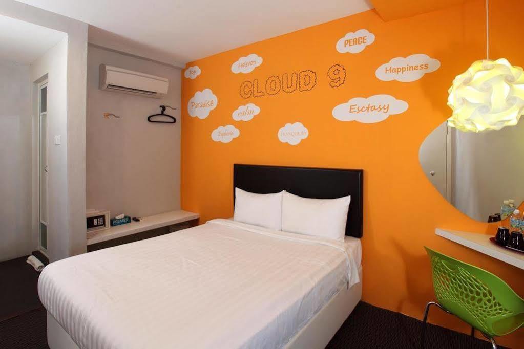 Bliss Boutique Hotel Джохор-Бару Экстерьер фото