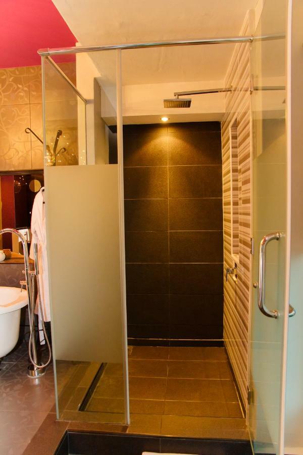 Bliss Boutique Hotel Джохор-Бару Экстерьер фото